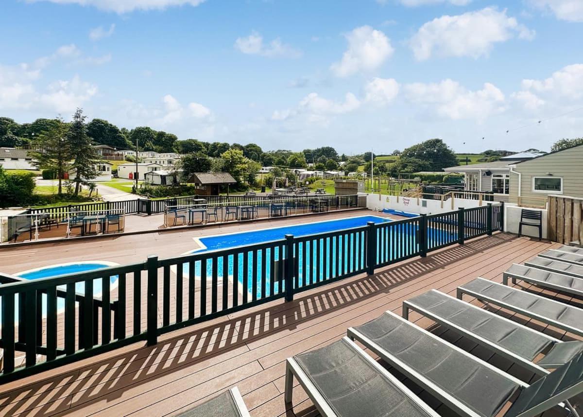 Calloose Holiday Park Hotel Hayle Exterior photo